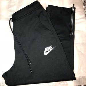 Nike Pants Size M